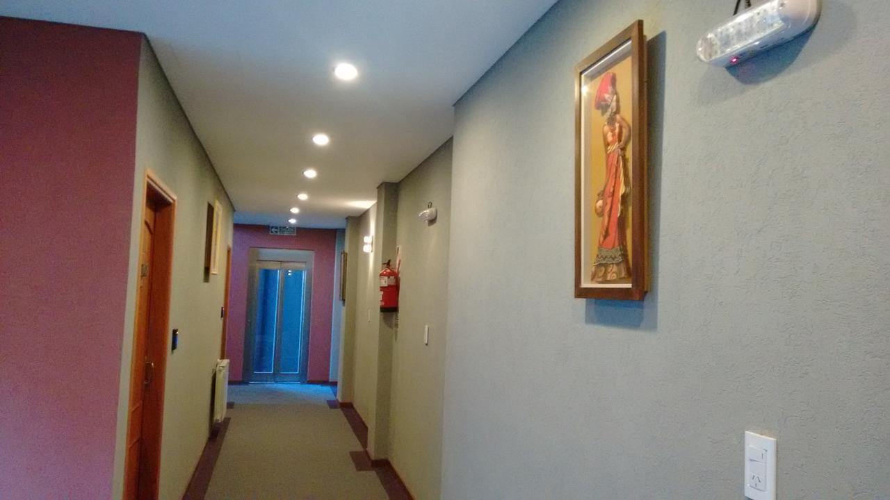Raices Hotel Пергамино Экстерьер фото